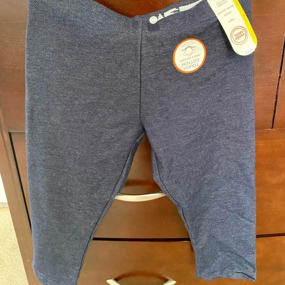 Girls Medium Denim Colored Capri Leggings